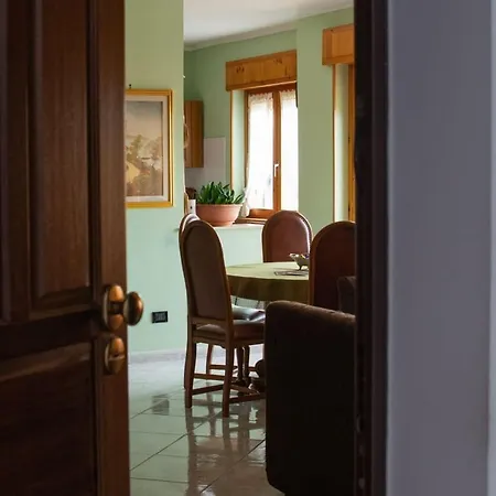 Apartment Rihome La Dimora Del Rione Serra Rogliano