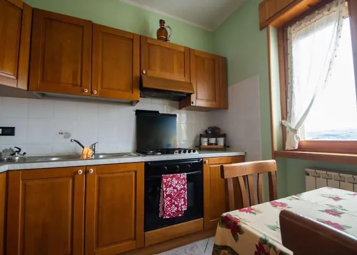 Rihome La Dimora Del Rione Serra 公寓